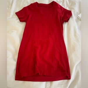 Lululemon red swiftly top. Size 4